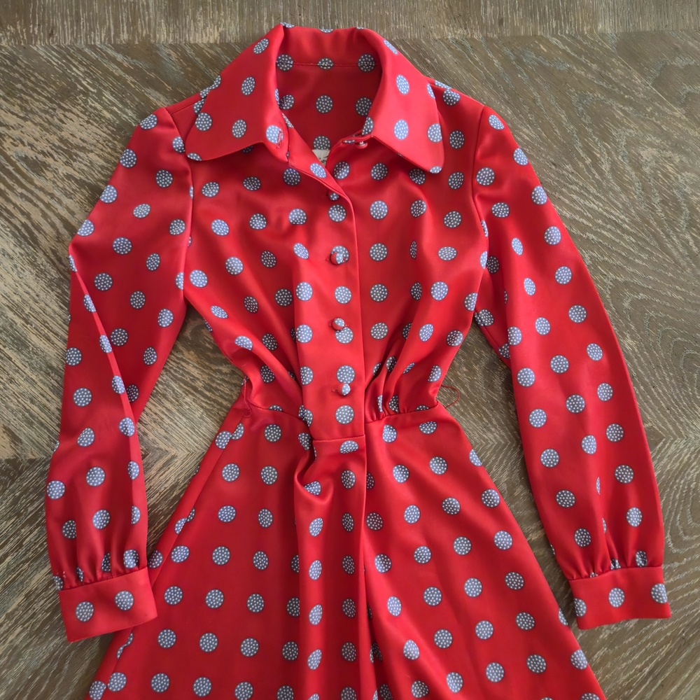 Vintage 70s Red Polka Dot Shirt Dress Junior Touch Cinched Waist XS/S Mod Retro